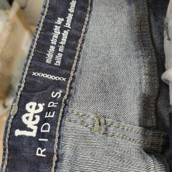 Lee Riders Mid Rise Straight Leg Jeans - Picture 4 of 5
